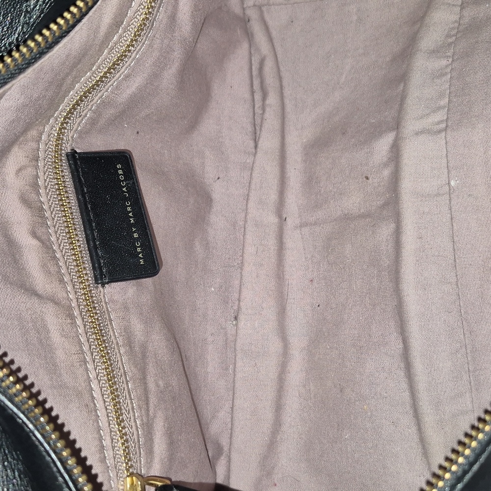 Authentic Marc Jacobs 2 Way Handbag Shoulder Bag EXCELLENT CONDITION - Picture 16 of 16
